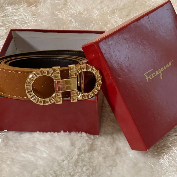 Women's Belt - Picture 3 of 4